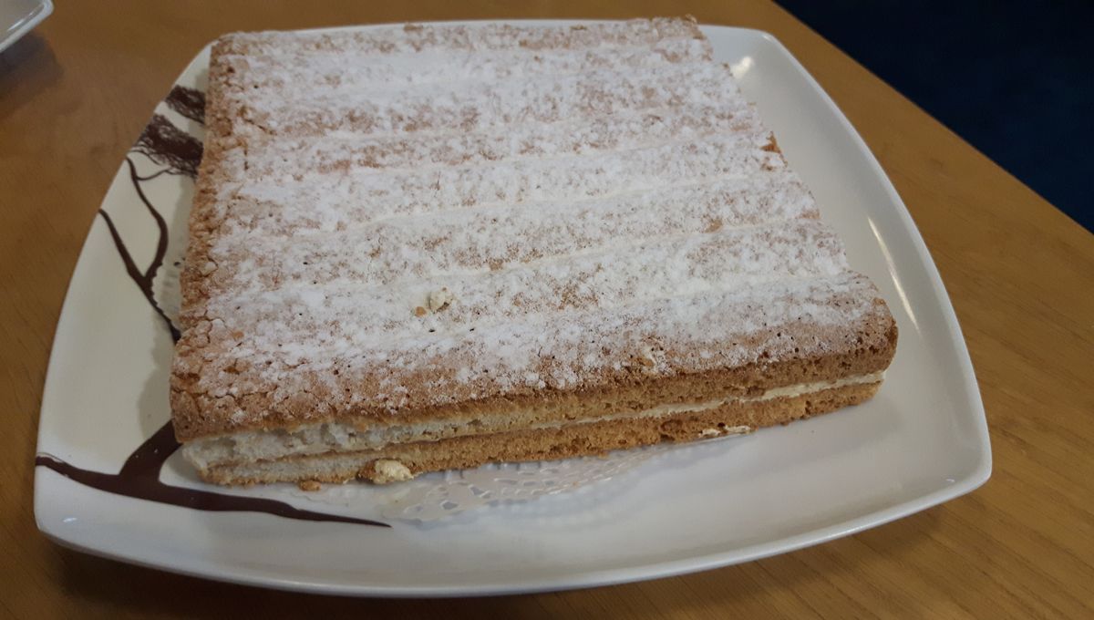 Le Scofa Un Gateau Prepare Par Les Carmelites Et Les Benedictins Du Poitou
