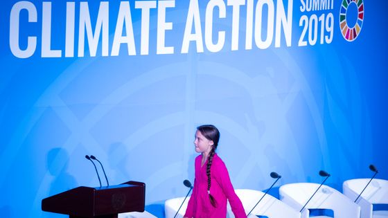 "Comment osez vous continuer à parler d'argent et de croissance infinie". Greta Thunberg lors de son discours aux Nations Unies. ©AFP - Johannes EISELE