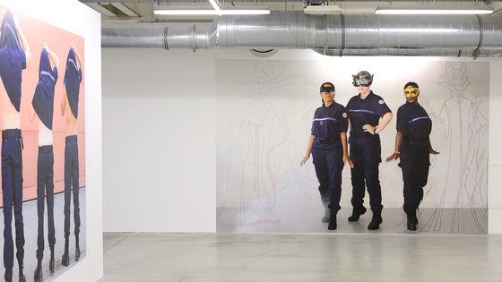 Un oeil sur le dos - exposition La friche la belle de mai, 2019 - Arnaud Théval