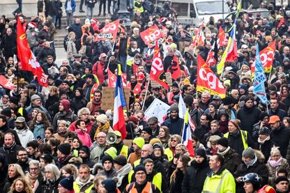 Les mobilisations auront-elles un impact sur l'économie ? Photo de la manifestation du 10 décembre 2019 à Lille Les mobilisations auront-elles un impact sur l'économie ? Photo de la manifestation du 10 décembre 2019 à Lille