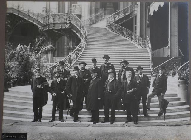 Le Salon De La Societe Des Artistes Francais A Paris Fete Sa 230eme Edition