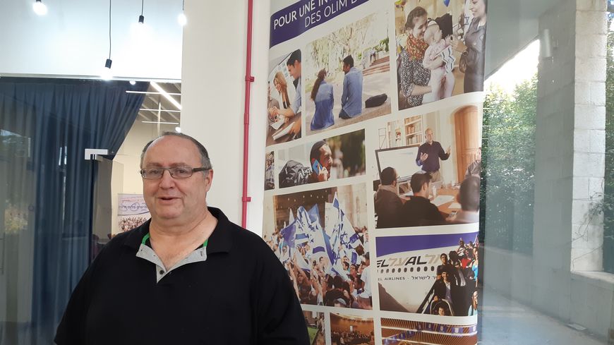 Bernard Zanzouri est éducateur pour adolescents et intervenant au sein de l'association Qualita pour les immigrants francophones