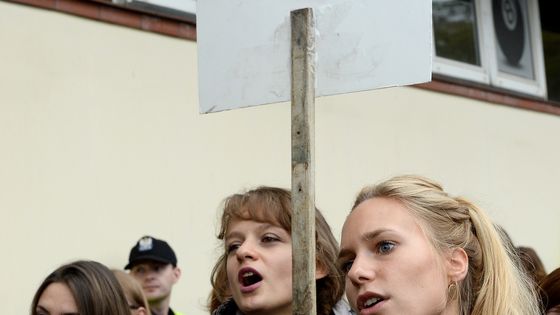 Manifestation pour protester contre une proposition législative d'interdiction totale de l'avortement - octobre 2016 à Varsovie. ©AFP - JANEK SKARZYNSKI / AFP