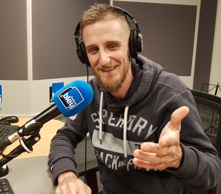 Avec Julien Barret, animateur pour La Fédération de Haute Vienne pour la Pêche et la Protection du Milieu Aquatique