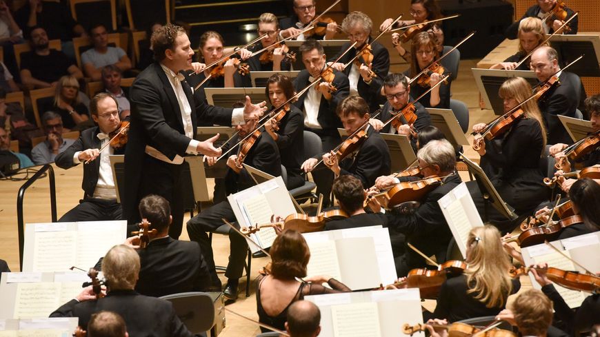 Nikolaj Szeps-Znaider et l'Orchestre national de Lyon