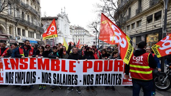 Manifestation de dockers en colère à Marseille ©AFP - GERARD JULIEN