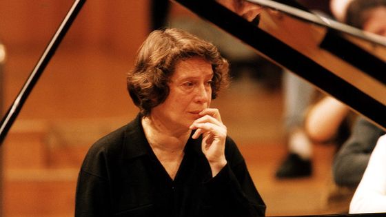 La pianiste russe Elisabeth Leonskaja photographiée en octobre 1998 ©Getty - Brill/ullstein bild