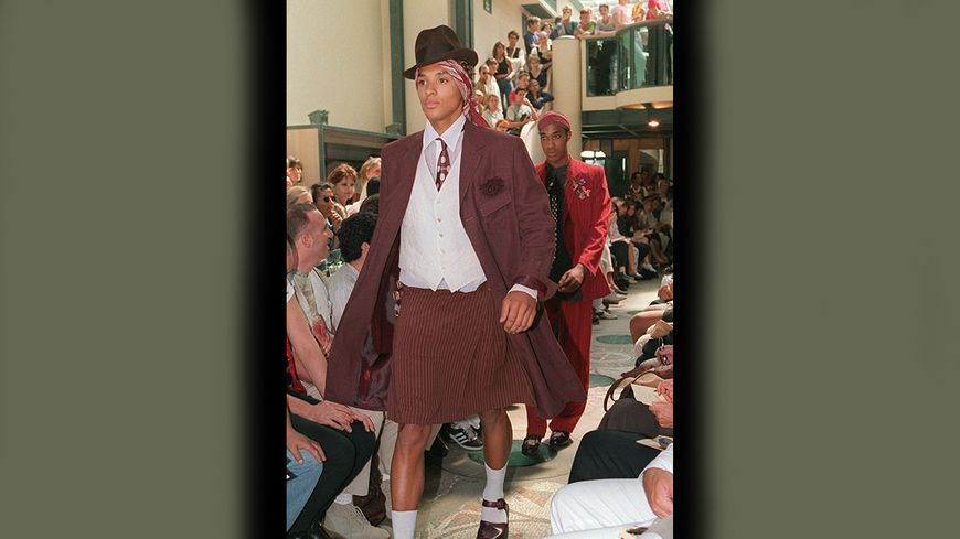 Le 2 juillet 1994, à Paris, lors du 95e défilé homme automne / hiver