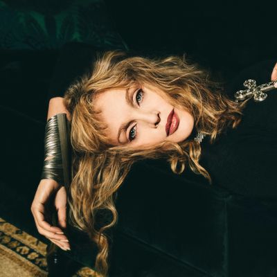 Arielle Dombasle