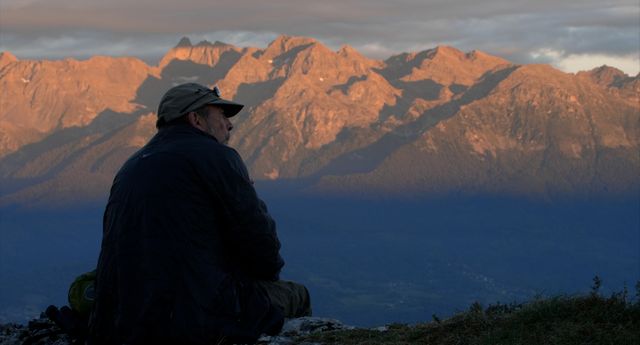 Jean-Michel Bertrand, image extraite de son documentaire "Marche avec les loups"