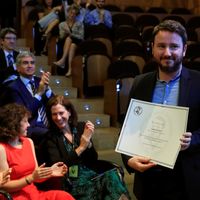 Gabriel Zucman, professeur d'économie à l'université de Berkeley (Californie ), reçoit le Premio Bernácer de Economía à Madrid en octobre 2019.