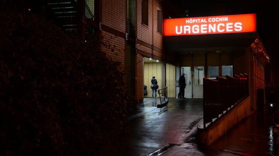 L'acceuil des urgences de l’hôpital Cochin ©AFP - PIERRE ANDRIEU / AFP