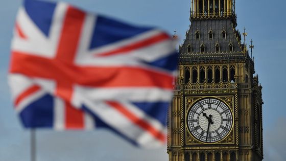 L'Union Jack flottant devant Big Ben à Londres ©AFP - BEN STANSALL