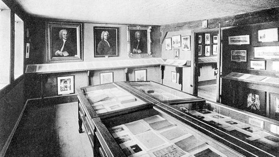 Espace d'exposition dans la Bach-Haus à Eisenach avec portraits et notation originale - non daté ©Getty - ullstein bild / ullstein bild