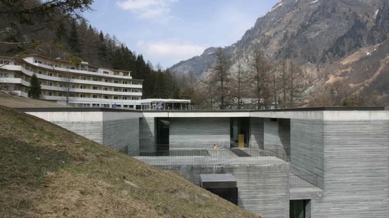 Les thermes de Vals pensés par l'architecte Peter Zumthor (1996) ©Getty - ullstein bild Dtl.