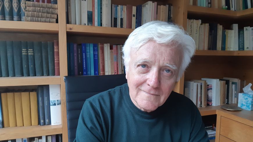 Pour Eli Barnavi, "la Shoah était la preuve ultime, par l'absurde en quelque sorte, qu'il fallait se résoudre à la création d'Israël"