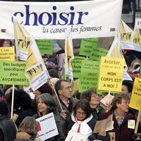 Manifestation pour les 30 ans de la loi Veil sur l'interruption volontaire de grossesse (IVG) - 2005 - Paris