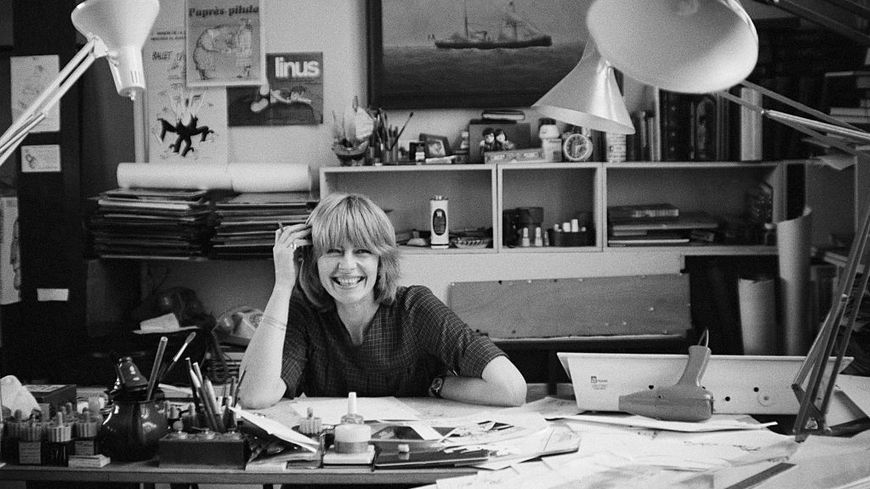 Claire Bretécher, chez elle, en 1979.