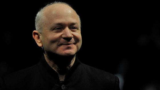 Le compositeur George Benjamin dirige son opéra Written on skin au Royal Opera House de Londres le 10 janvier 2017 ©Getty - Robbie Jack/Corbis