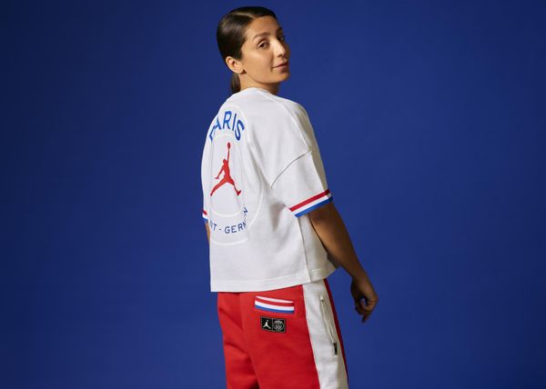 PSG et Jordan sortent leur première collection pour femme PSG et Jordan sortent leur première collection pour femme