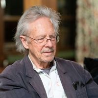 Le lauréat du prix Nobel Peter Handke à Salzbourg, en Autriche, le 16 février 2020.
