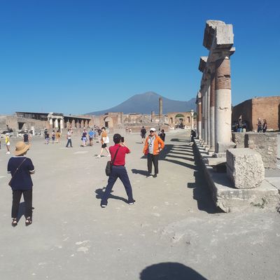 Touristes à Pompéi
