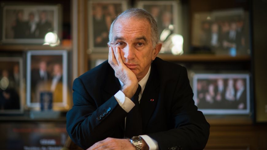 Le producteur de cinéma français Alain Terzian, 70 ans, était à la tête de l'Académie depuis 2003. Figure inamovible et toute-puissante, il était de plus en plus controversé.