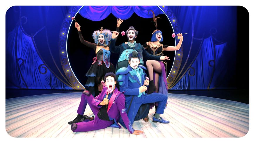 The Opera Locos