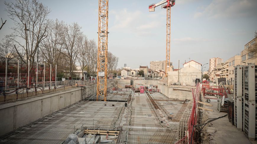 Comme tant d'autres, ce chantier de construction est à l'arrêt. Une nouvelle ordonnance assouplit les conditions pour bénéficier du chômage partiel