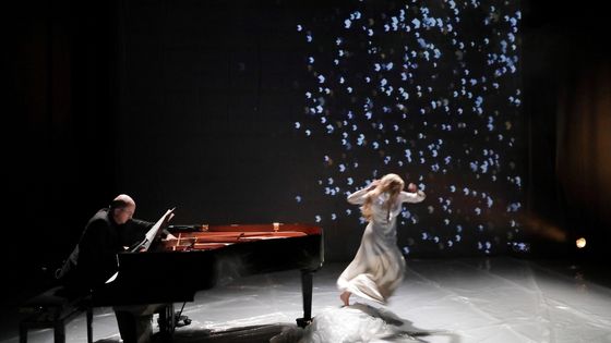 Un Voyage d'Hiver au Théâtre de l'Athénée à Paris - Antoine Cirou