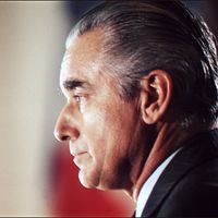 Jacques Chaban-Delmas qui fut notamment Premier ministre et président de l'Assemblée nationale, fut l'emblématique maire de Bordeaux de 1947 à 1995