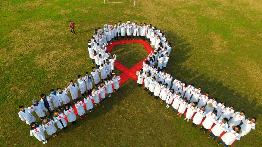 The World AIDS Day, 2016 à Yangzhou (VCG)