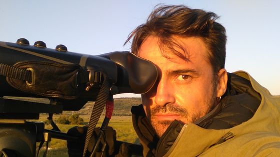 Le philosophe-pisteur, Baptiste Morizot auteur de "Manières d'être vivant. Enquêtes sur la vie à travers nous" (Actes Sud). - Actes Sud