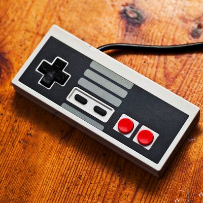 Haut, haut, bas, bas, gauche, droite, gauche, droite, B, A : c'est le fameux Konami Code