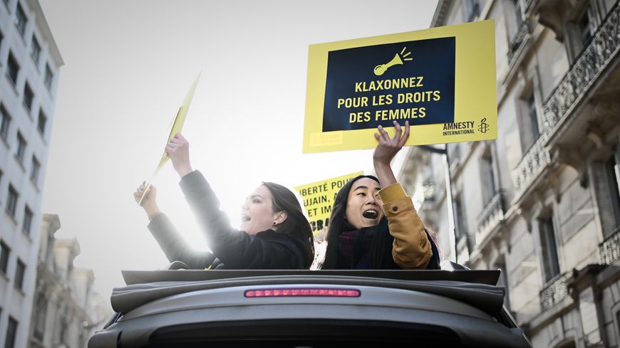 Manifestation organisée par Amnesty International aux abords de l'ambassade d'Arabie saoudite à Paris, le 8 mars 2019, à l'occasion de la journée des droits des femmes.