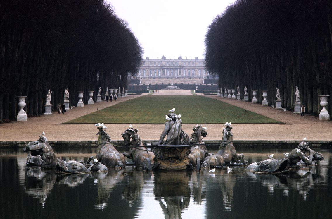 Les Jardins Du Chateau De Versailles A L Heure De L Epidemie