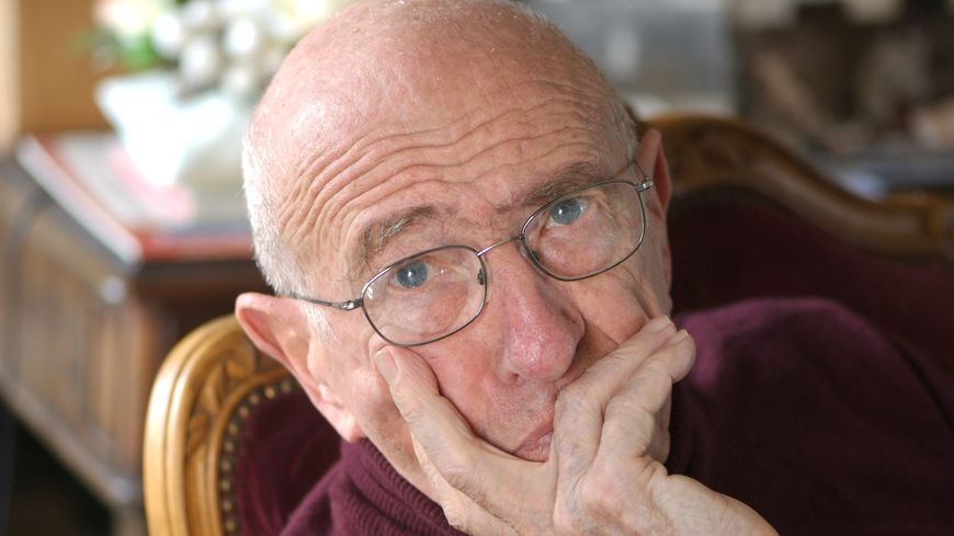 Le professeur de philosophie Nicolas Grimaldi, pris en photo en 2007.