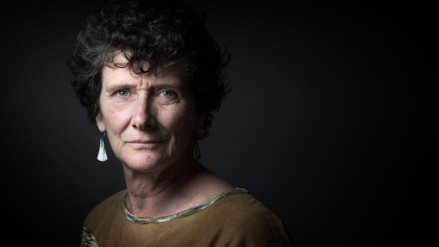 Pour Isabelle Autissier, présidente du WWF, le fonds mondial pour la nature, les atteintes à la biodiversité sont à l’origine de cette crise