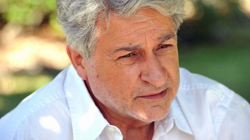 Didier Bezace