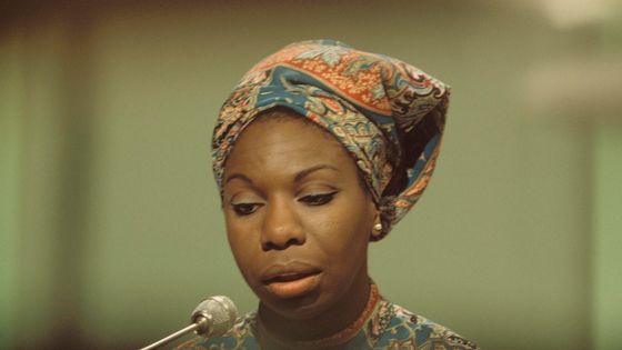 La pianiste, chanteuse, compositrice, arrangeuse musicale, et militante pour les droits civiques aux États-Unis, Nina Simone en 1966. ©Getty - David Redfern / Redferns