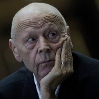 Portrait de l'écrivain Pierre Michon, quelques minutes avant de recevoir le prestigieux Prix Franz-Kafka, pour l'ensemble de son oeuvre, décerné à Prague, le 22 octobre 2019