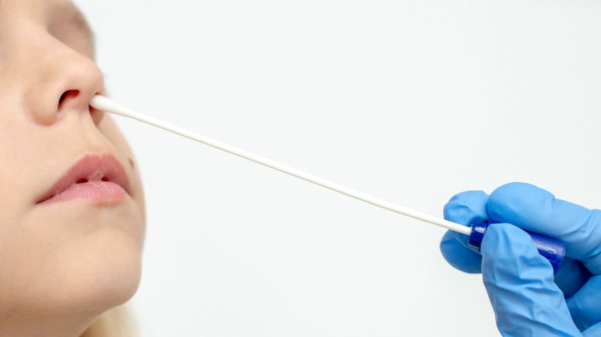 Les enfants sont-ils autant porteurs du virus qu'on le pensait au début de l'épidémie ?
