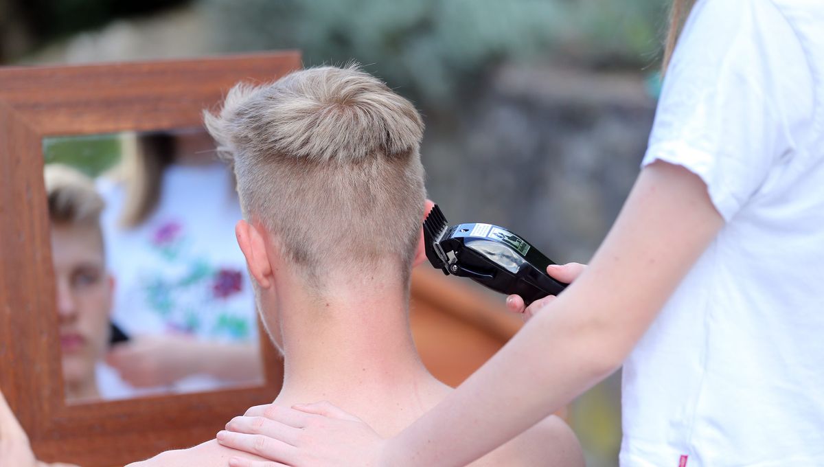 Coiffure Et Esthetique Le Naturel Reprend Ses Droits