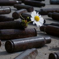 "On ne fait la guerre que pour faire enfin la paix" (proverbe français)