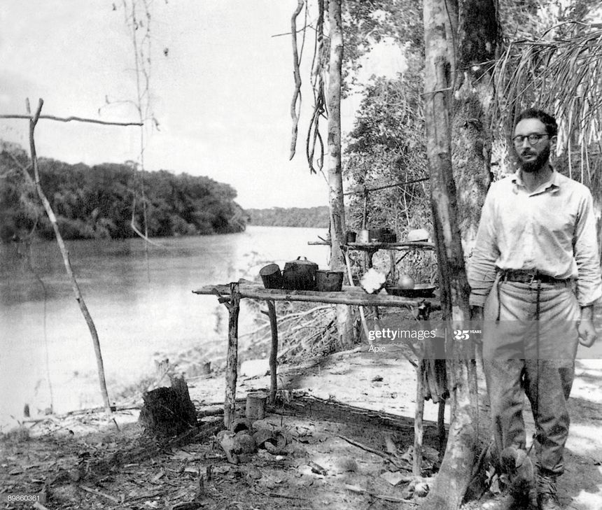 Claude Lévi-Strauss en Amazonie, au Brésil, en 1936