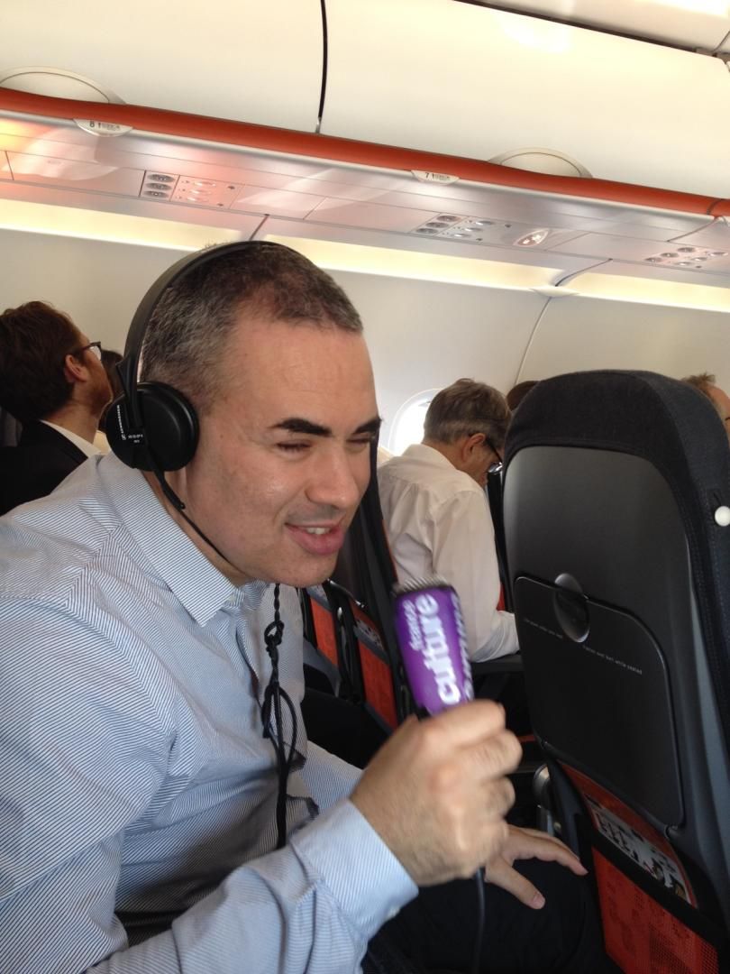 Hakim Kasmi, grand reporter au service économique et social de France Culture