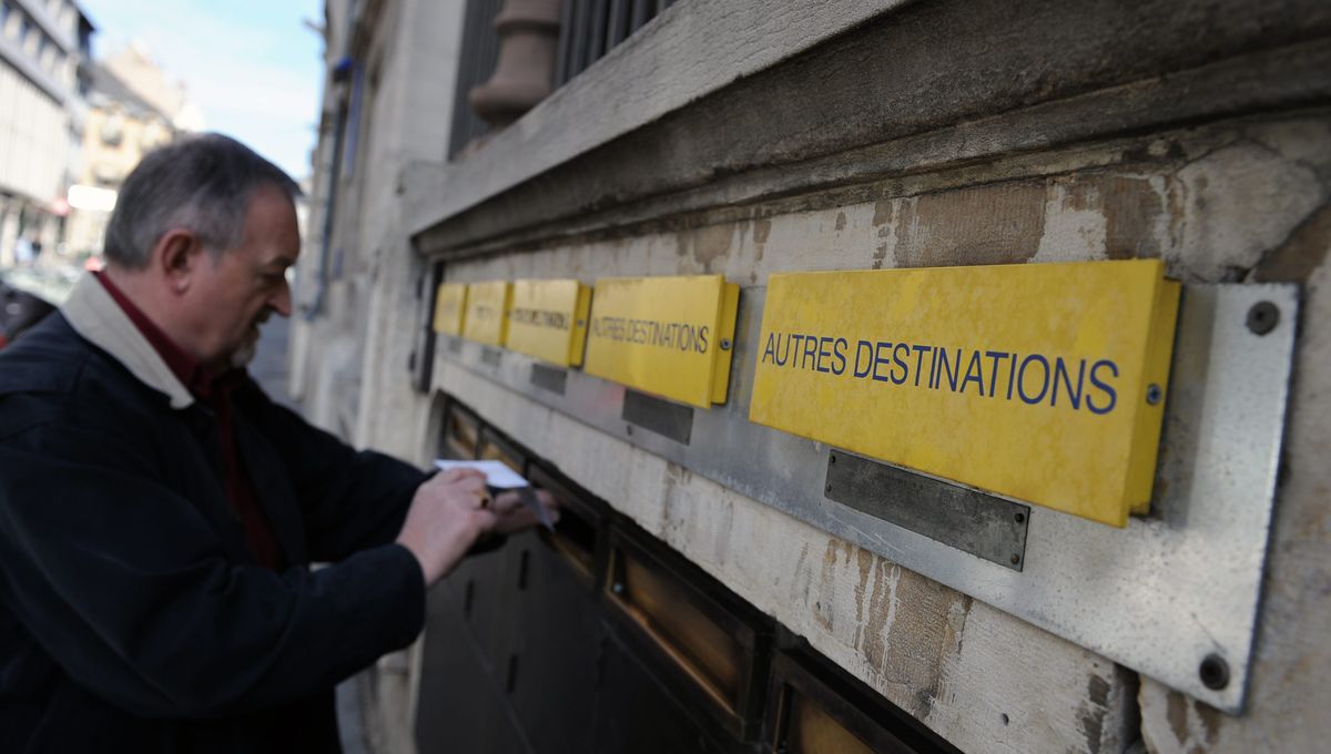 Coronavirus A Dijon Le Bureau De Poste Clemenceau Est Ferme Suite A Une Suspicion De Contamination
