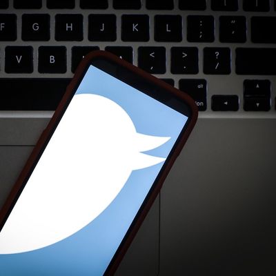 Twitter proposait des fonctions d'envoi et de réception de tweets par SMS