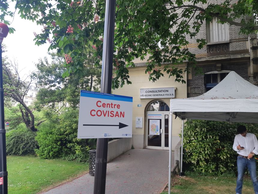 Le centre Covisan, pour dépister les malades du Covid-19 et les isoler, à l'hôpital de la Pitié Salpétrière, à Paris
