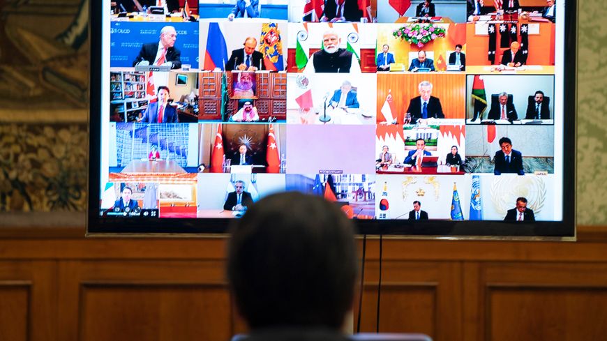 Le premier ministre italien Giuseppe Conte réclame un outil innovant et efficace face à la crise économique engendrée par le corona virus lors de la visioconférence du Conseil Européen du 26 mars.